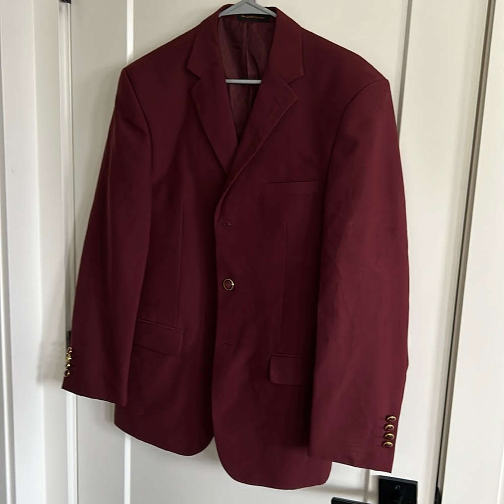 Maroon Blazer - Picture 3 of 4
